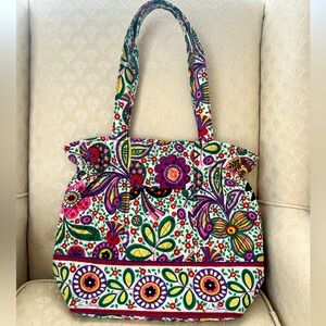 Vera Bradley Viva La Vera Quilted Cinch Top Tote Bag.